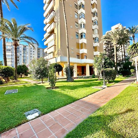 Gorgeous Apartment At The Sea In La Carihuela! Torremolinos Eksteriør bilde