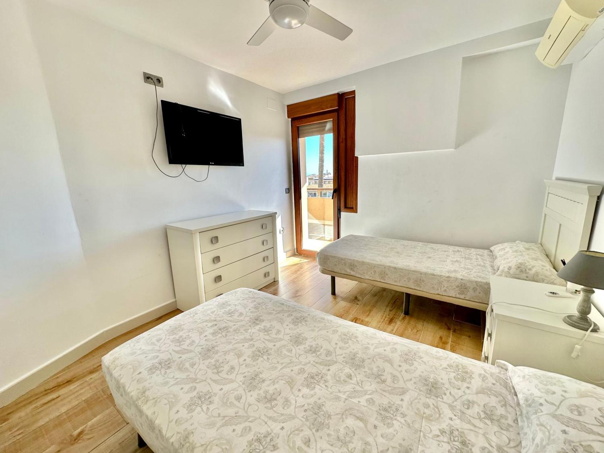 Gorgeous Apartment At The Sea In La Carihuela! Torremolinos Eksteriør bilde
