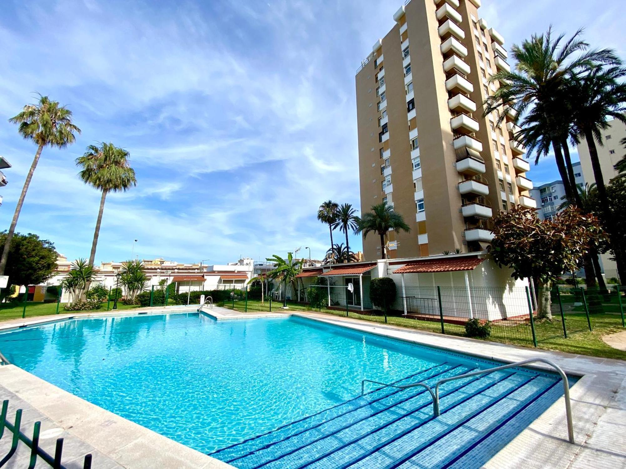 Gorgeous Apartment At The Sea In La Carihuela! Torremolinos Eksteriør bilde